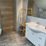 Zerko Janko With Jacuzzi And Sauna