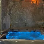 Zerko Janko With Jacuzzi And Sauna דירה