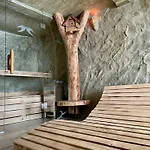 Zerko Janko With Jacuzzi And Sauna *