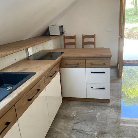 Zerko Janko With Jacuzzi And Sauna