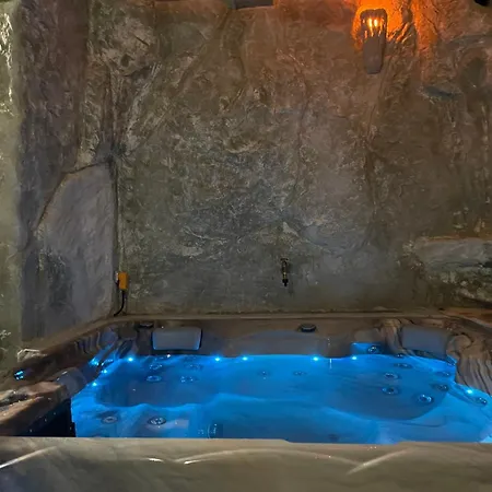 Zerko Janko With Jacuzzi And Sauna Apartament