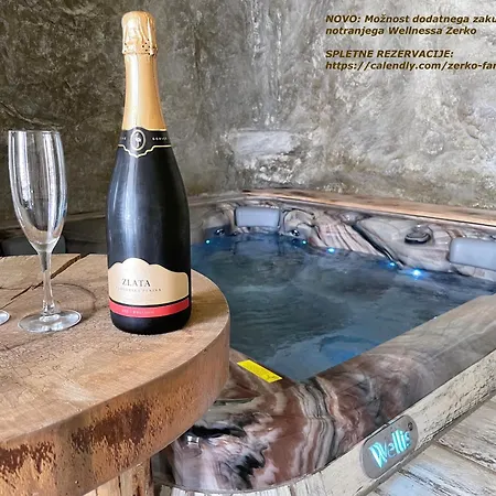 아파트 Zerko Janko With Jacuzzi And Sauna *