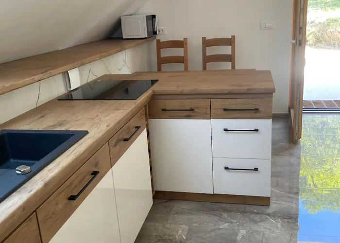 Zerko Janko With Jacuzzi And Sauna